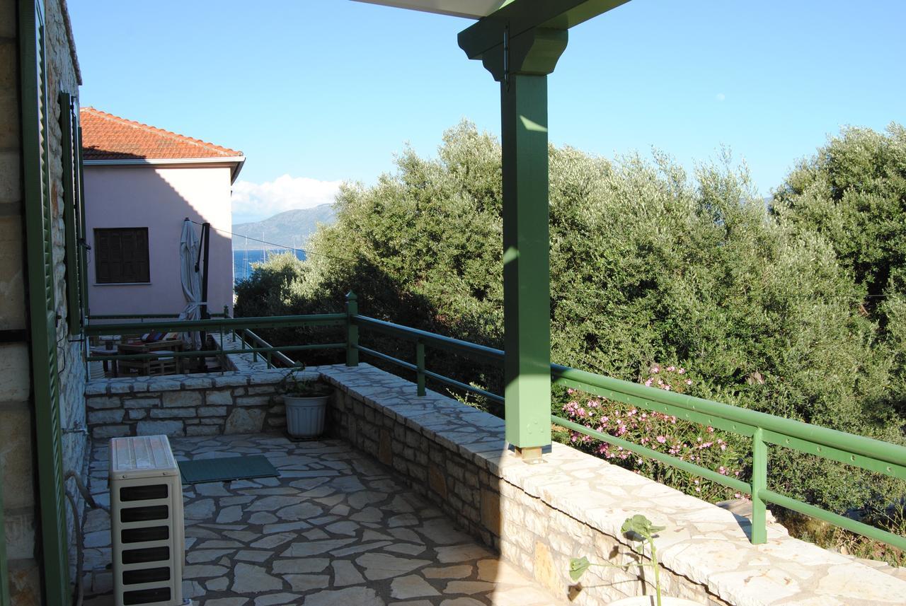 Villa Tati Kastos Екстериор снимка