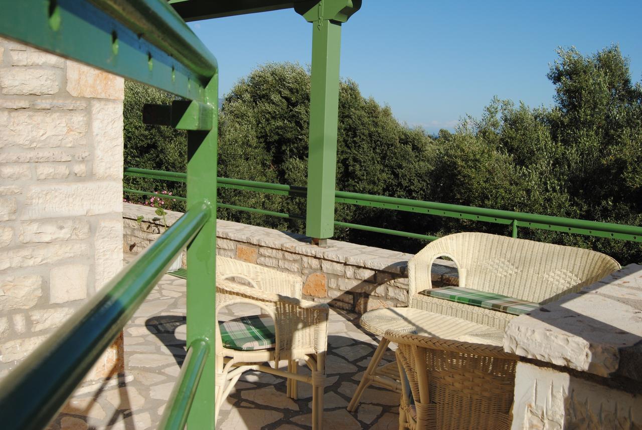 Villa Tati Kastos Екстериор снимка