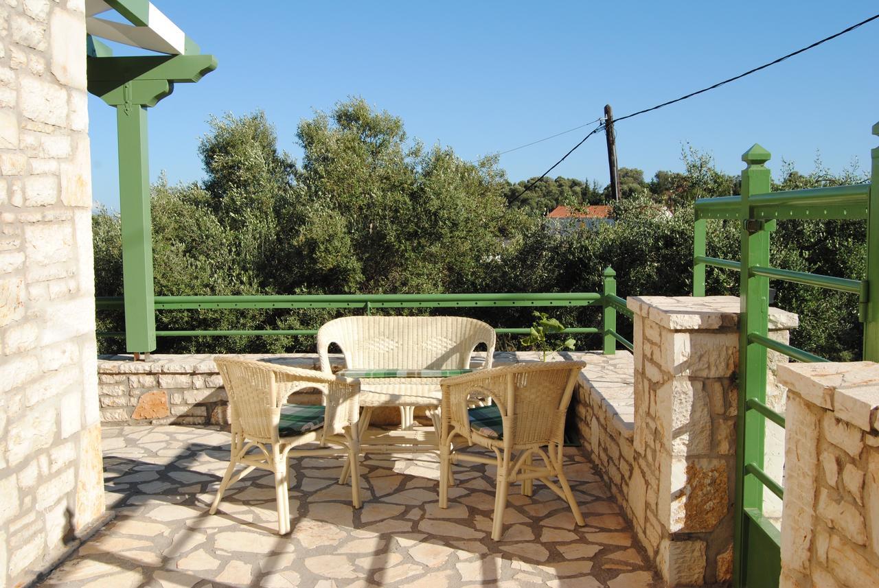 Villa Tati Kastos Екстериор снимка