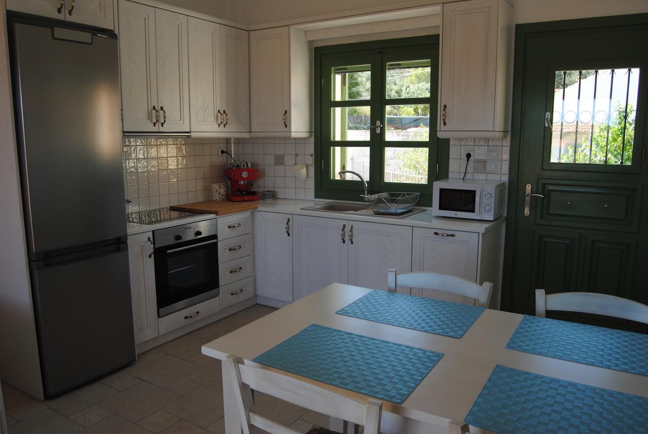 Villa Tati Kastos Екстериор снимка